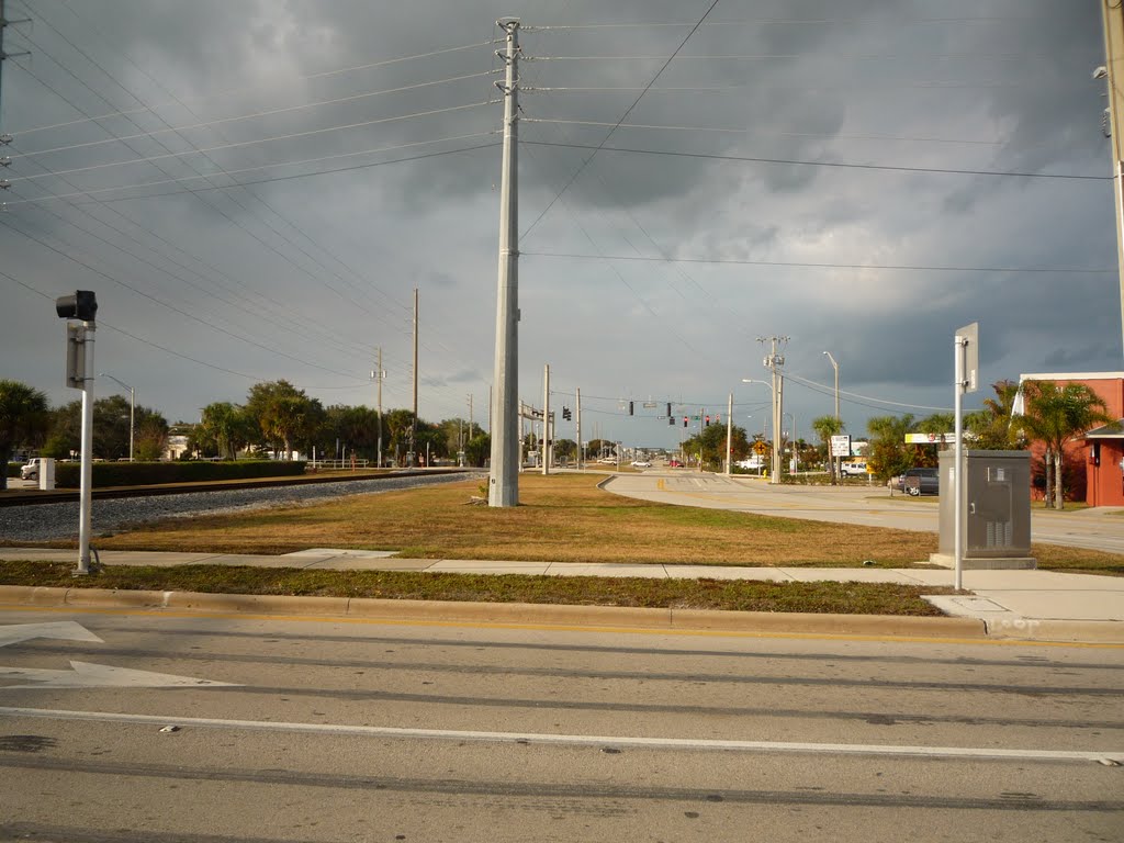 The Tracks at Commerce Avenue looking north