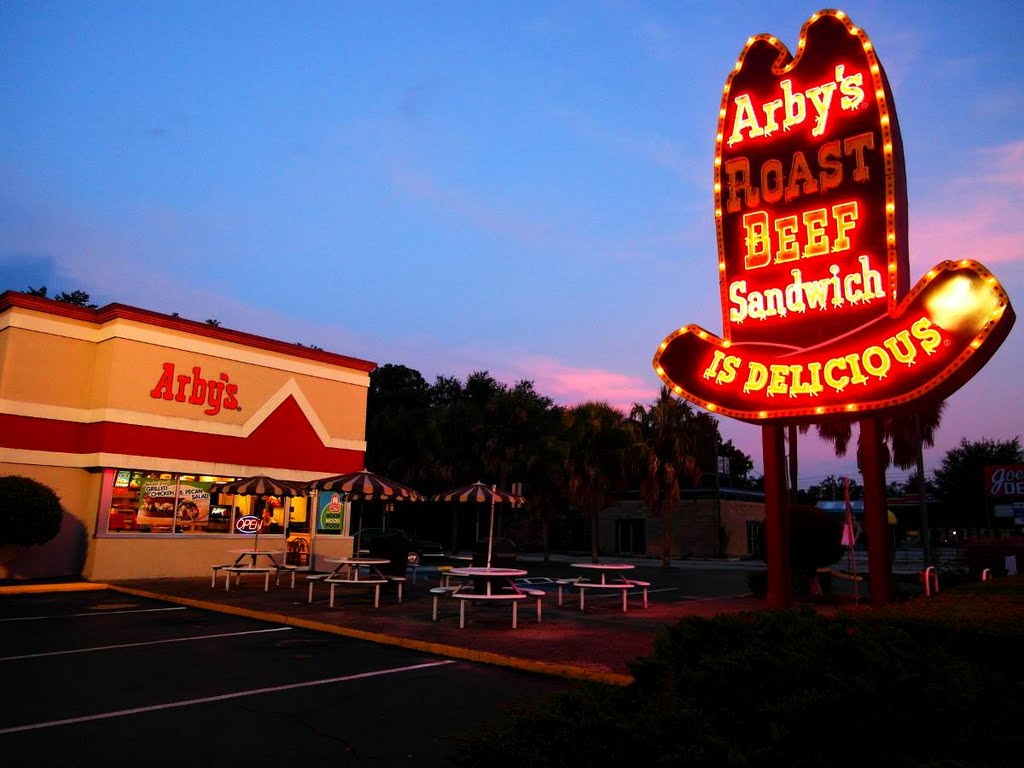 Arbys Roast Beef Sandwich is delicious