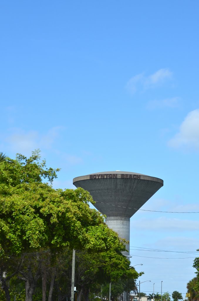 Boynton Beach, FL water tower