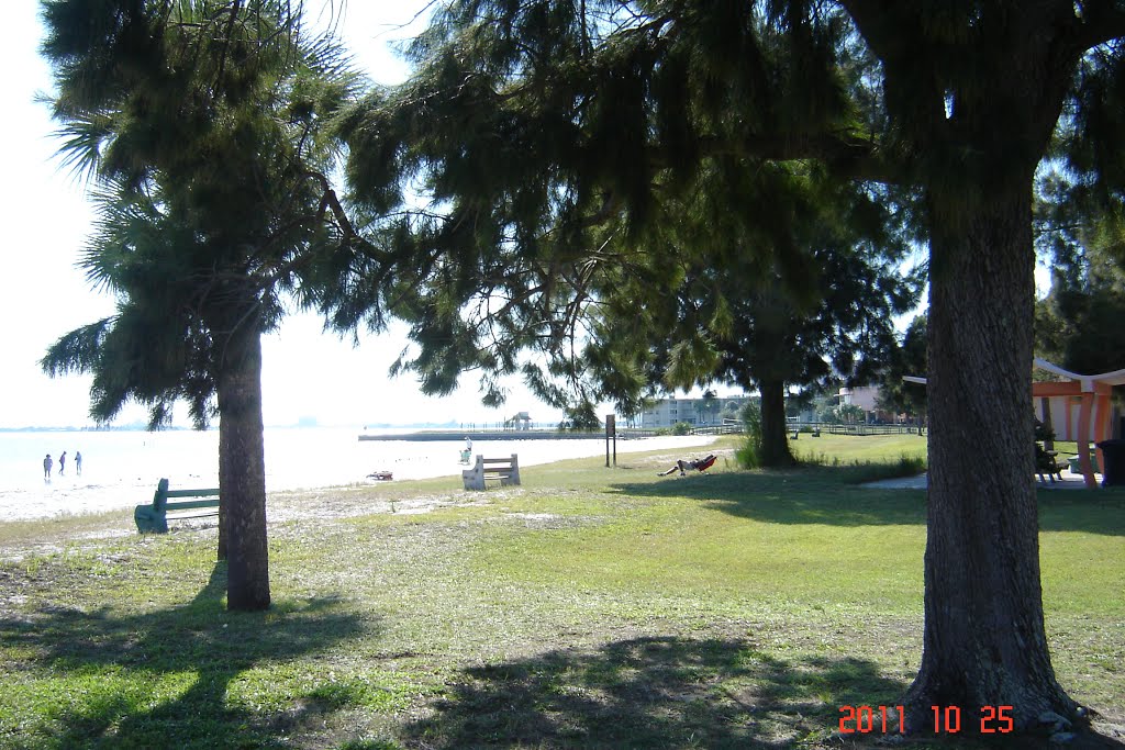 Gulfport Florida, Park and Beach