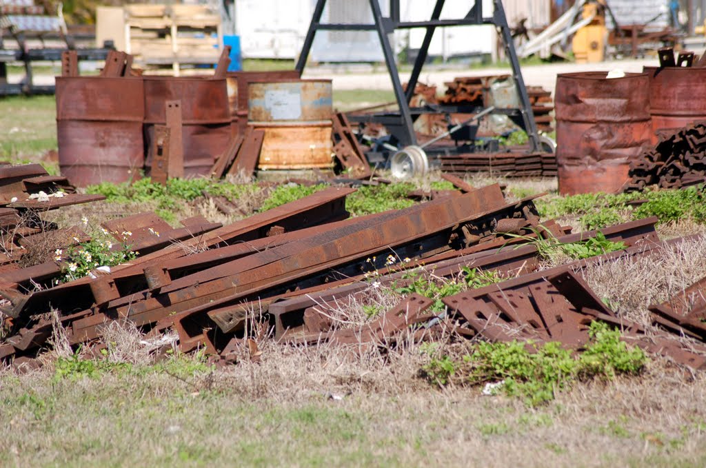 Rusted Track Parts at Clewiston, FL