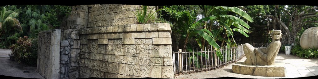 Mayan Temple - Palm Beach Zoo