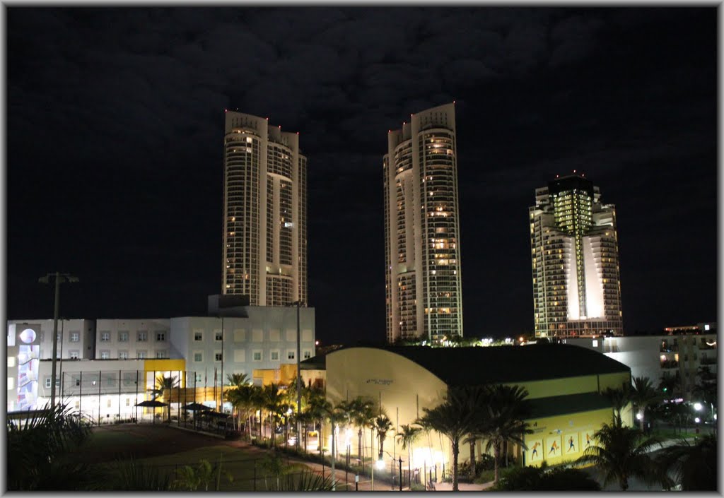 High Rises At Night In Sunny lsles