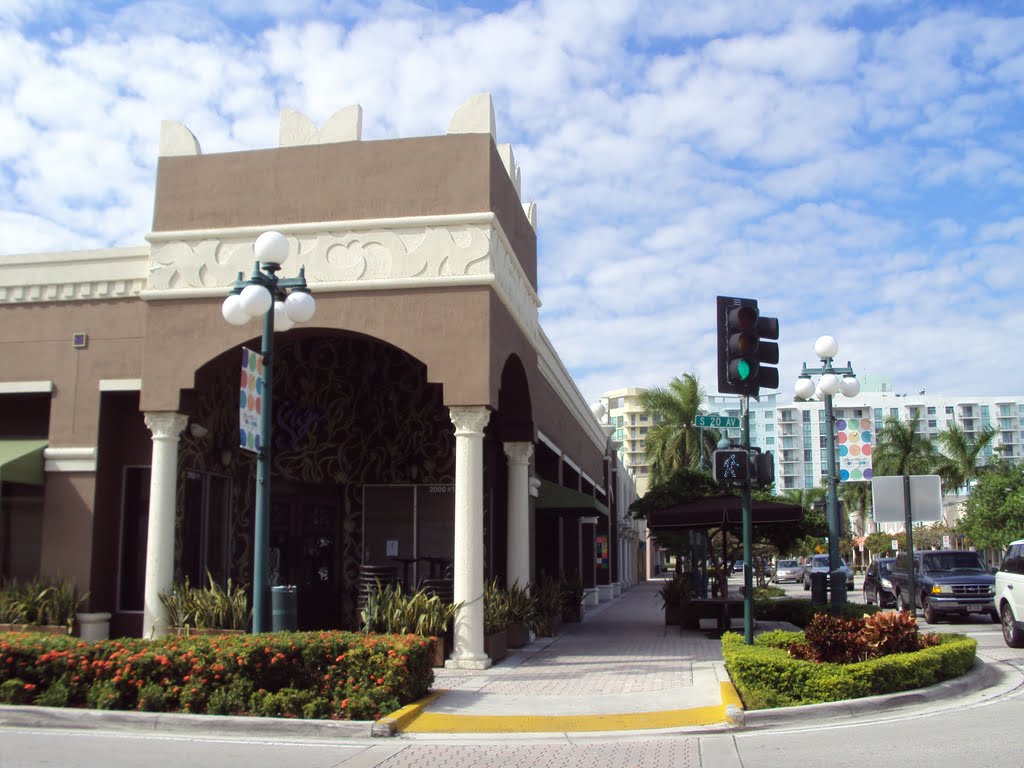 S 20th Ave & Harrison St