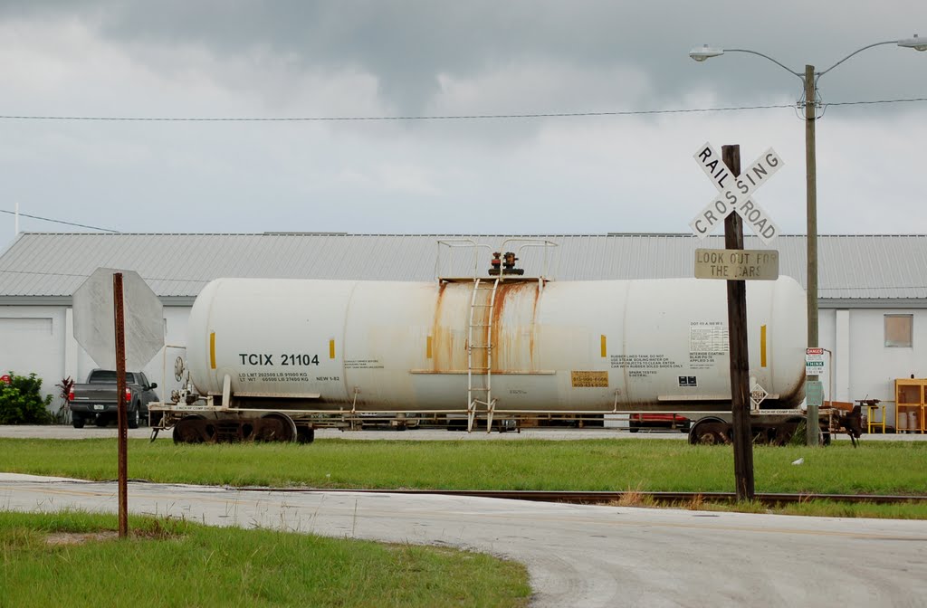 Trinity Chemical Leasing Company Tank Car No. 21104 at Bartow, FL