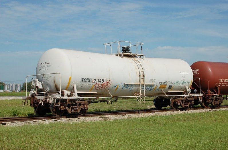 Trinity Chemical Leasing, LLC Tank Car No. 21145 at Bartow, FL