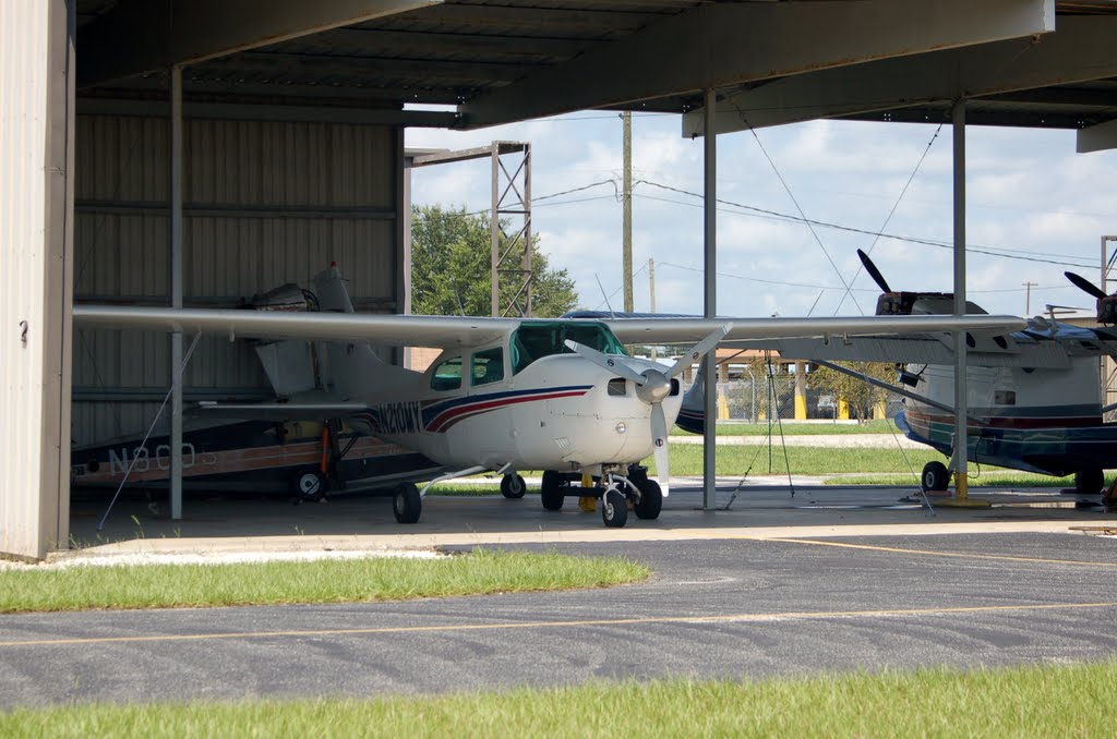 1977 Cessna 210M N210MY at at Bartow Municipal Airport, Bartow, FL