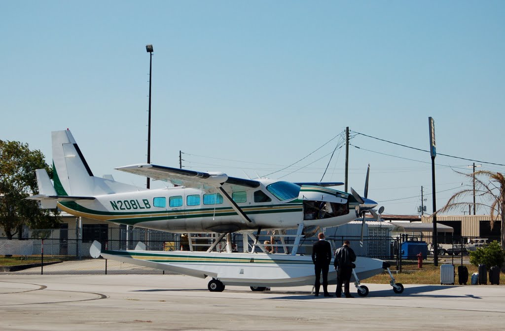 2004 Cessna 208 N208LB at Bartow Municipal Airport, Bartow, FL