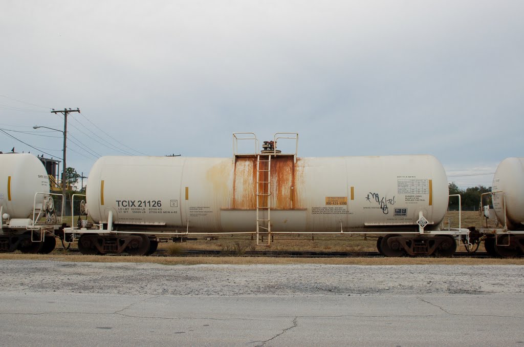 Trinity Chemical Leasing, LLC Tank Car No. 21126 at Bartow, FL