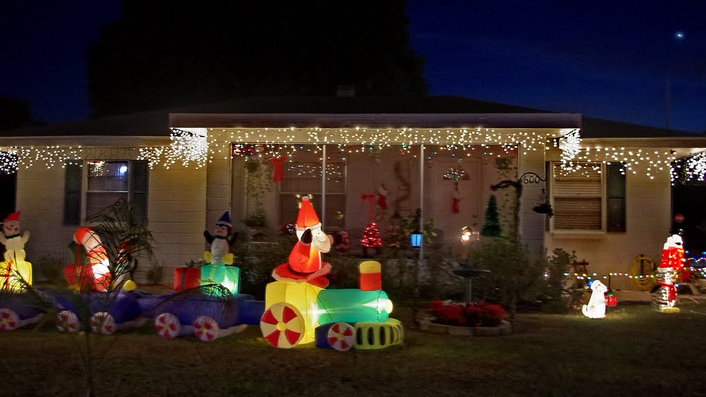 2013 12-24 Eagle Lake, Fl - Christmas Lights