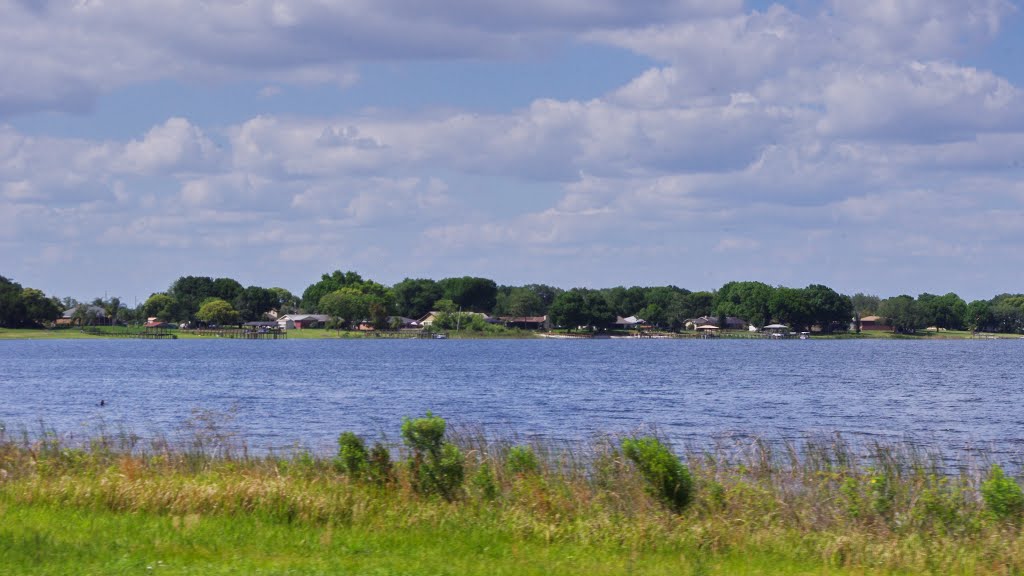 2014 04-12 Winter Haven, Florida - Crystal Beach Rd. - Eagle Lake