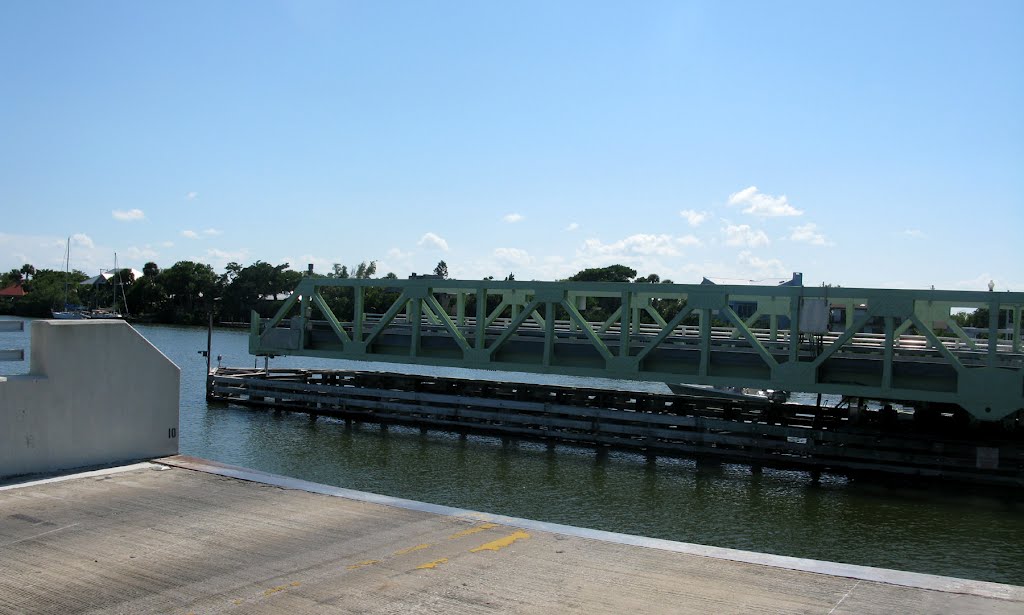 Mathers Bridge open, south tip of Merritt Island in background