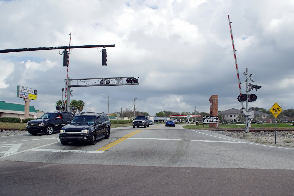 2012, Lakeland, Fl - rail crossing - Az Park Rd