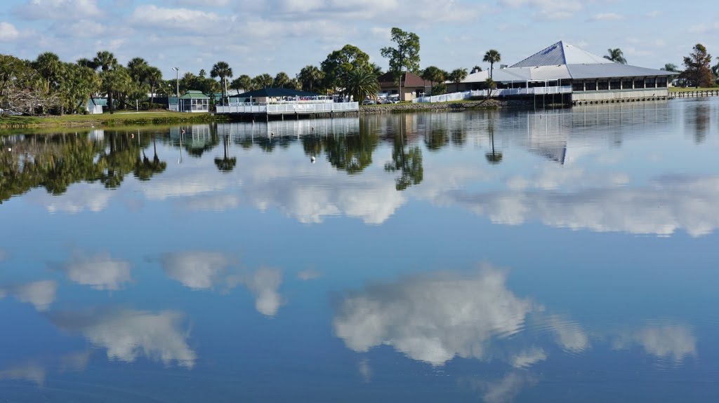 Lake at Maple Leaf Golf and Country Club
