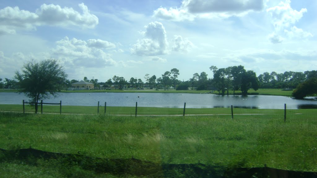 Interstate 75 / Pro Shop Ventures Inc.