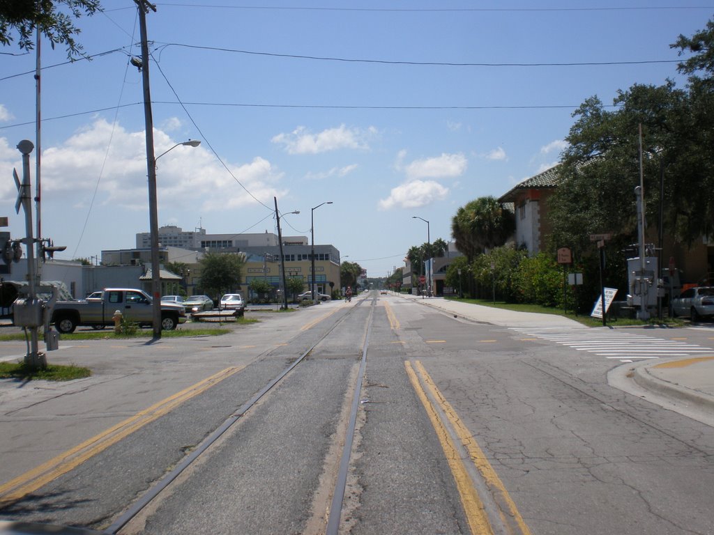 Unused railroad tracks