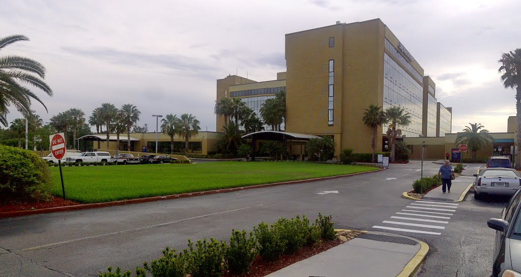 2013 04-29 Largo, Florida - Largo Medical Center