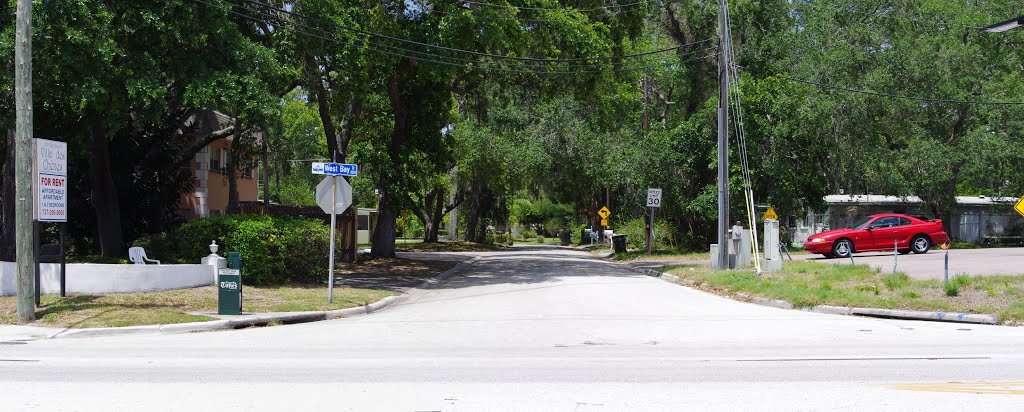 2013 04-30 Largo, Florida - 15th St NW