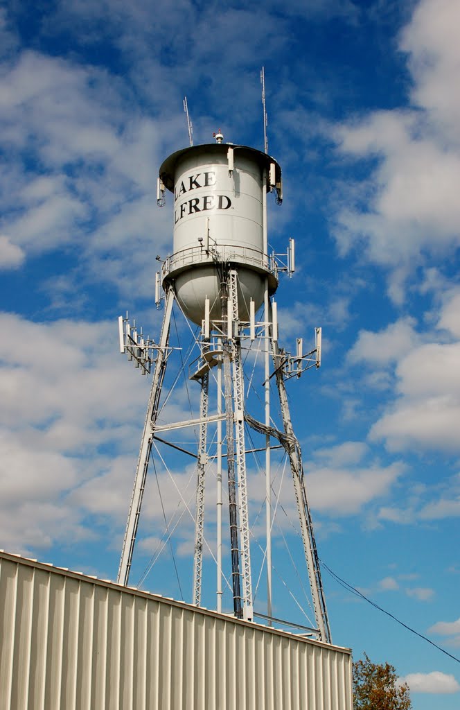 Water Tank at Lake Alfred, FL