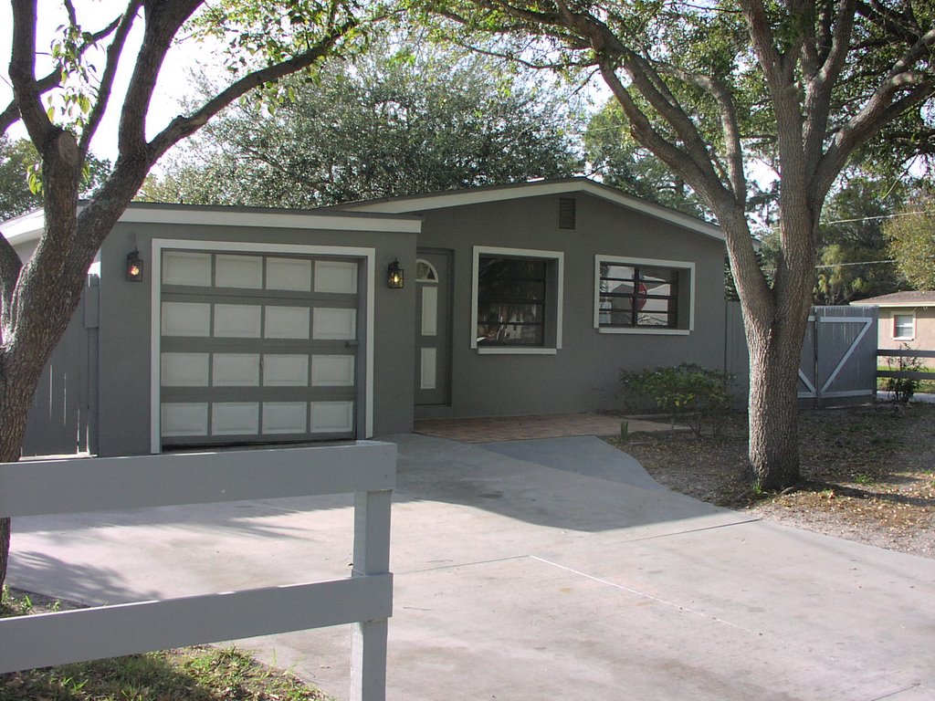 House For Sale - 190K
