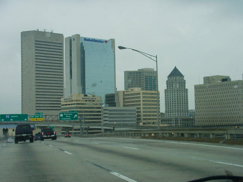 Miami Highway Exit Biscayne Blvd