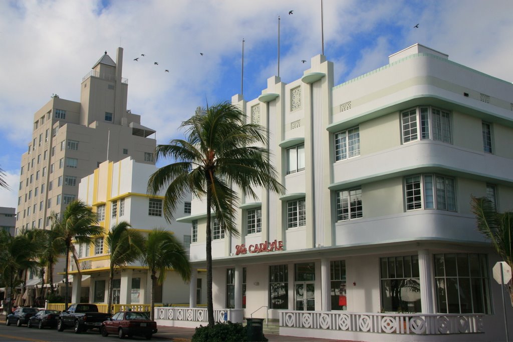 Carlyle and Leslie Hotels (Art Deco architecture), Miami Beach