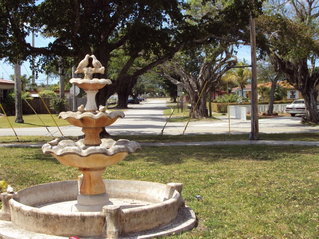 Another Fountain at Miami Springs-Forrest Dr & S Royal Poinciana