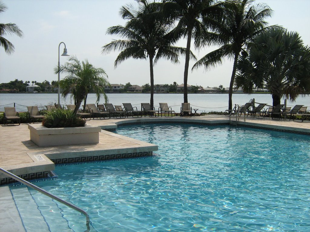 Yacht Club