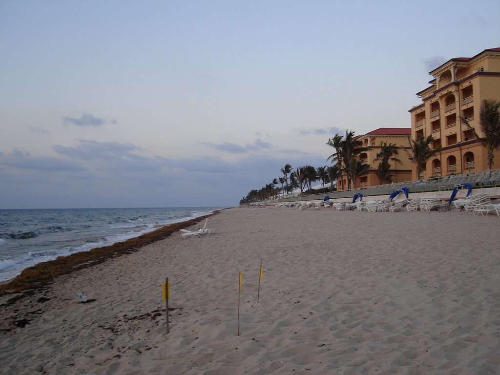 Palm Beach Hotel - Very Nice