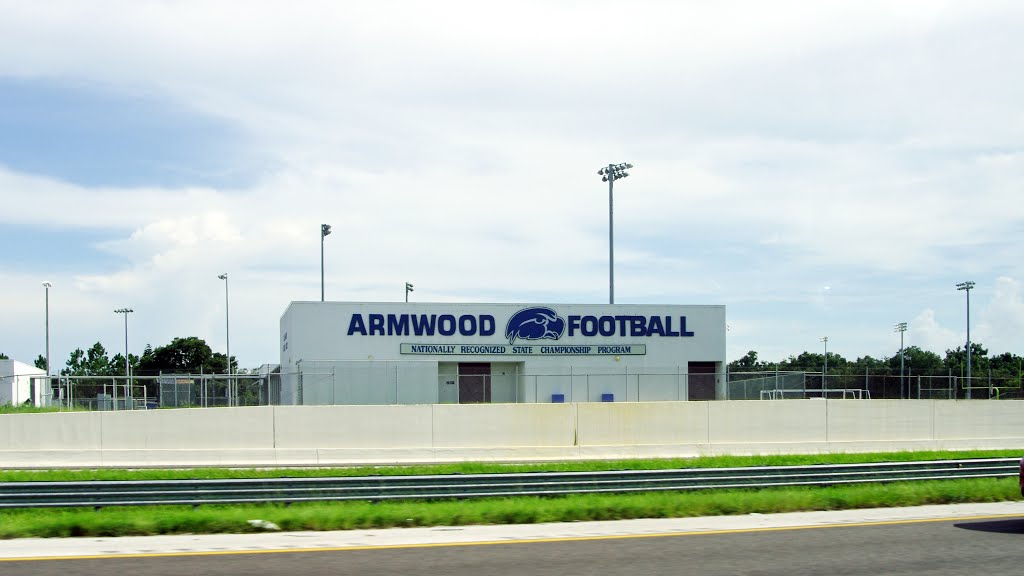 2014 07-26 Florida - along Rte I-4 - Armwood Football