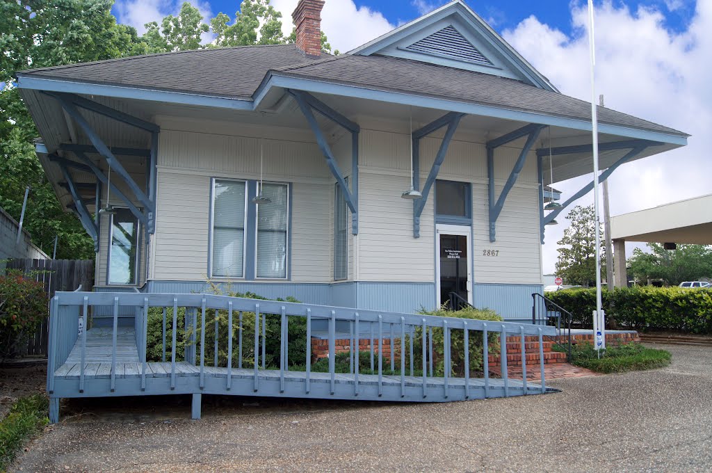 Old Marianna Train Depot (relocated)