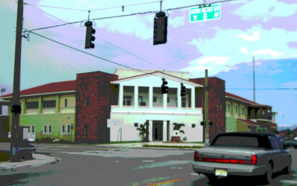 Walker Park Building.- From a population of 1,500 in 1925, Hialeah has grown at a rate faster than most of the ten largest cities in the State of Florida since the 1960’s and holds the rank of Florida’s fifth-largest city, with more than 236,000 residents