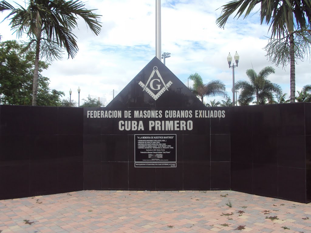 Federation of Exiled Cuban Masons monument at James S Walker park