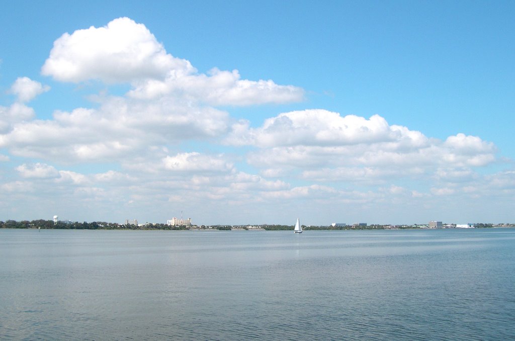 Melbourne shore, Indian River lagoon