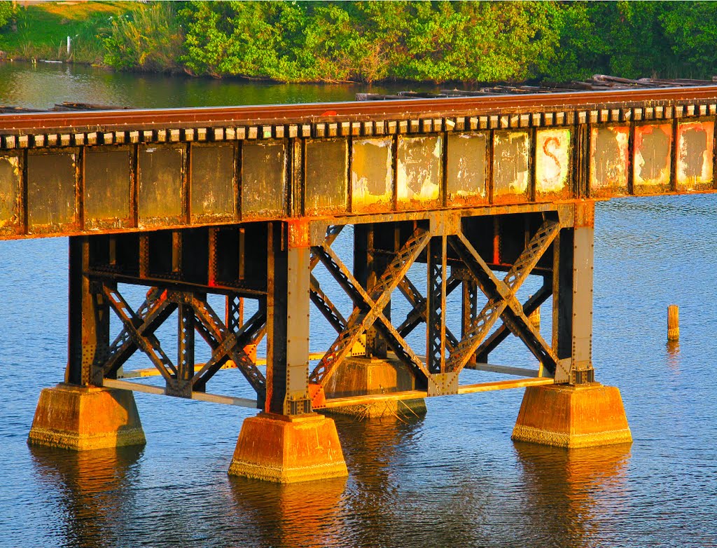 Railroad Pier