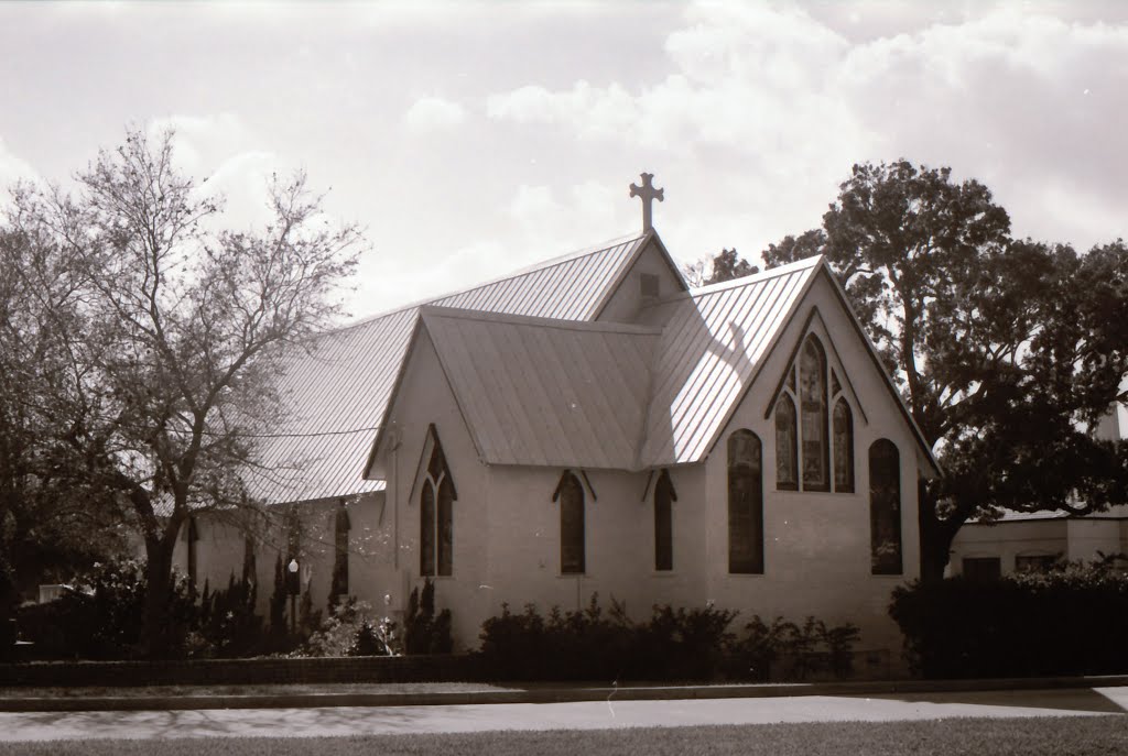 Holy Trinity Episcopal Church, rear of chapel