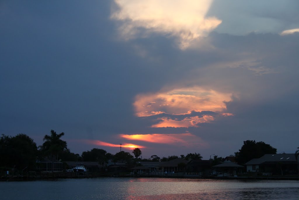 Sunset on Sykes Creek