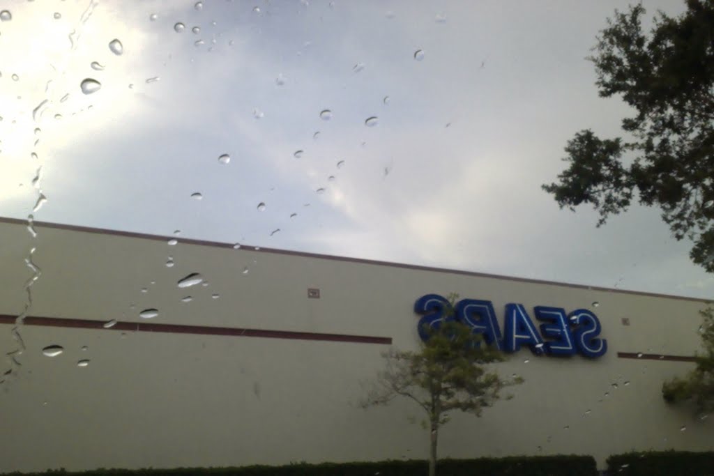 Merritt Square Mall