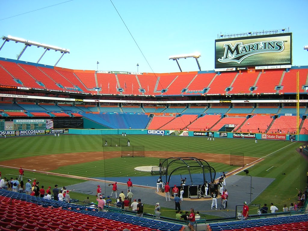 Florida Marlins - Dolphins Stadium