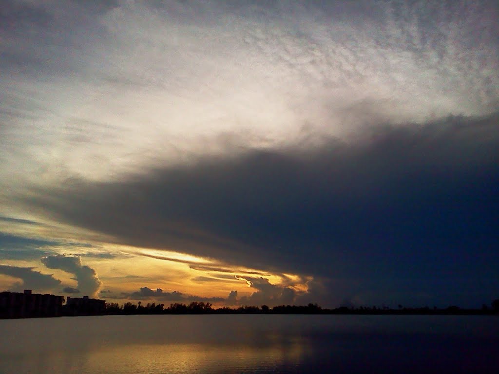 CALMA Y TORMENTA...LUZ Y SOMBRAS