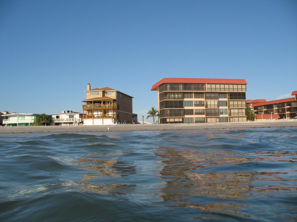 Access to the beach from 176 Ave W