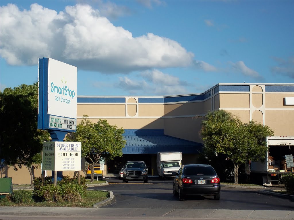 SmartStop Self Storage Oakland Park, FL