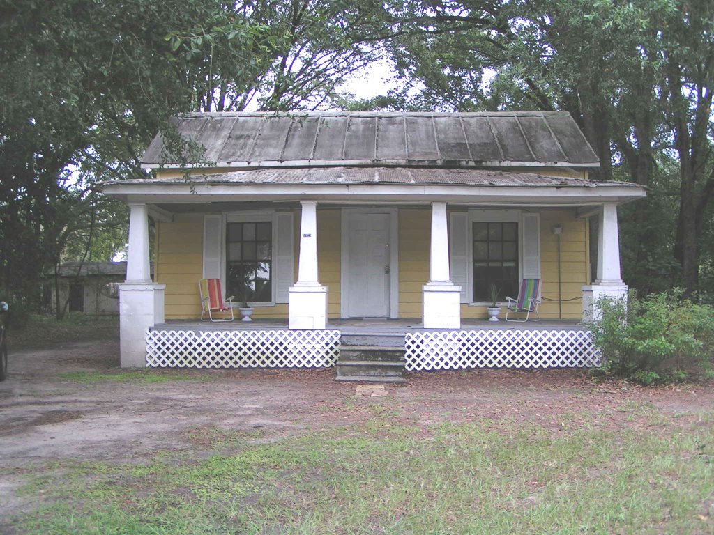 1329 SW 3RD STREET