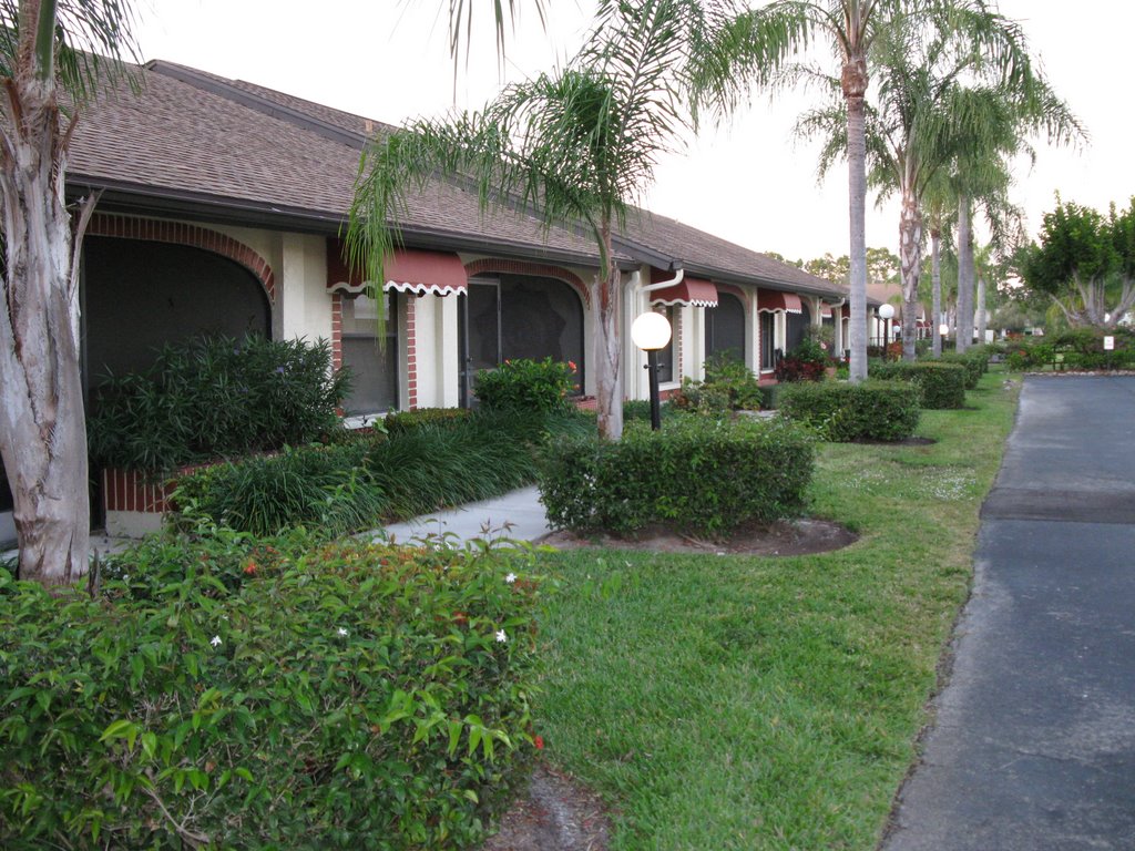 Henry Court