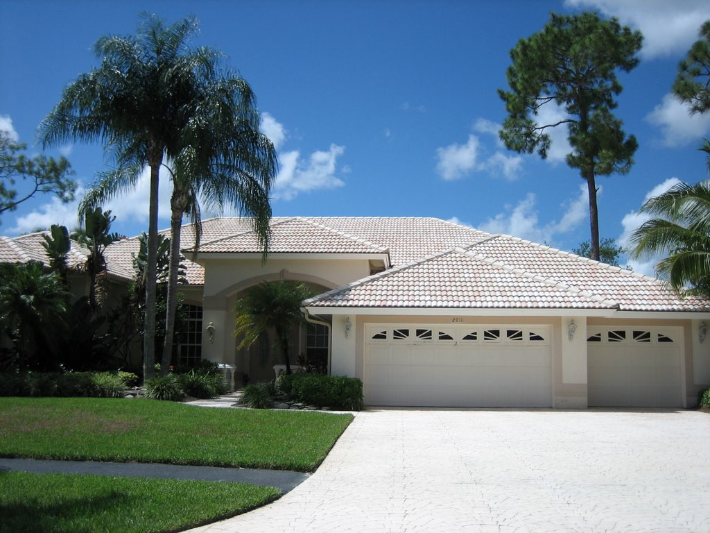 Imperial Golf Course with southern exposure @ www.BuyUpNaples.com