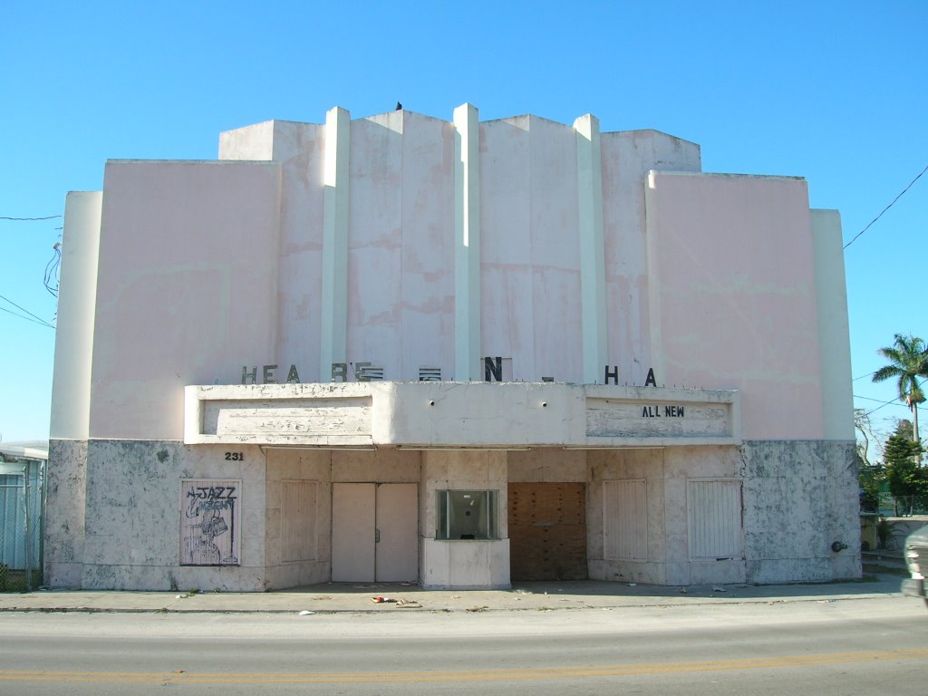 Pahokee movie theatre