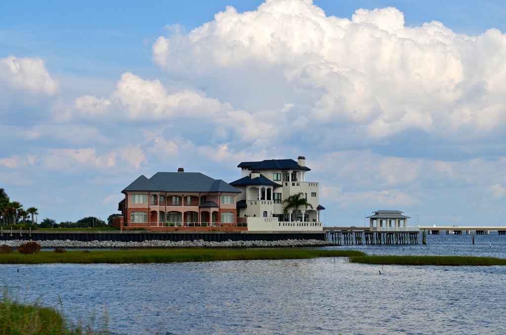 Home on Bayfront Parkway