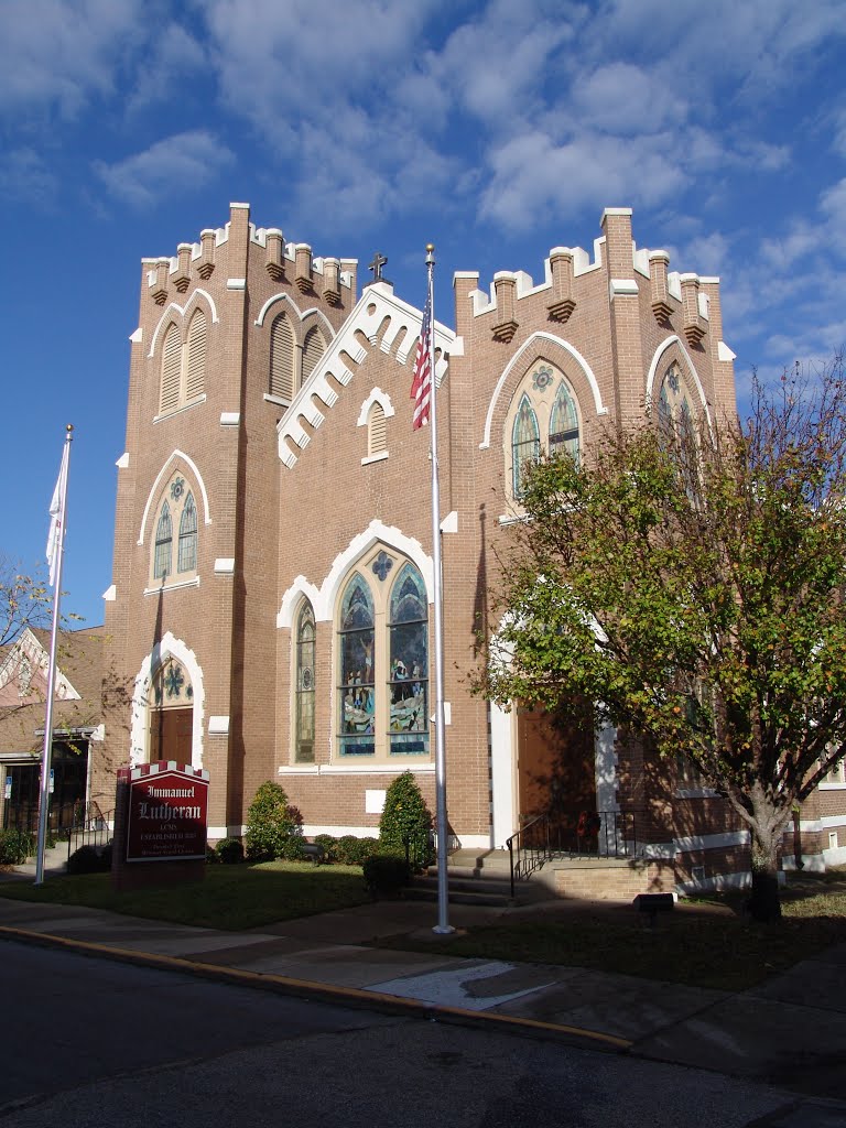 Emmanuel Lutheran church, established in 1885, Pensacola (12-30-2011)