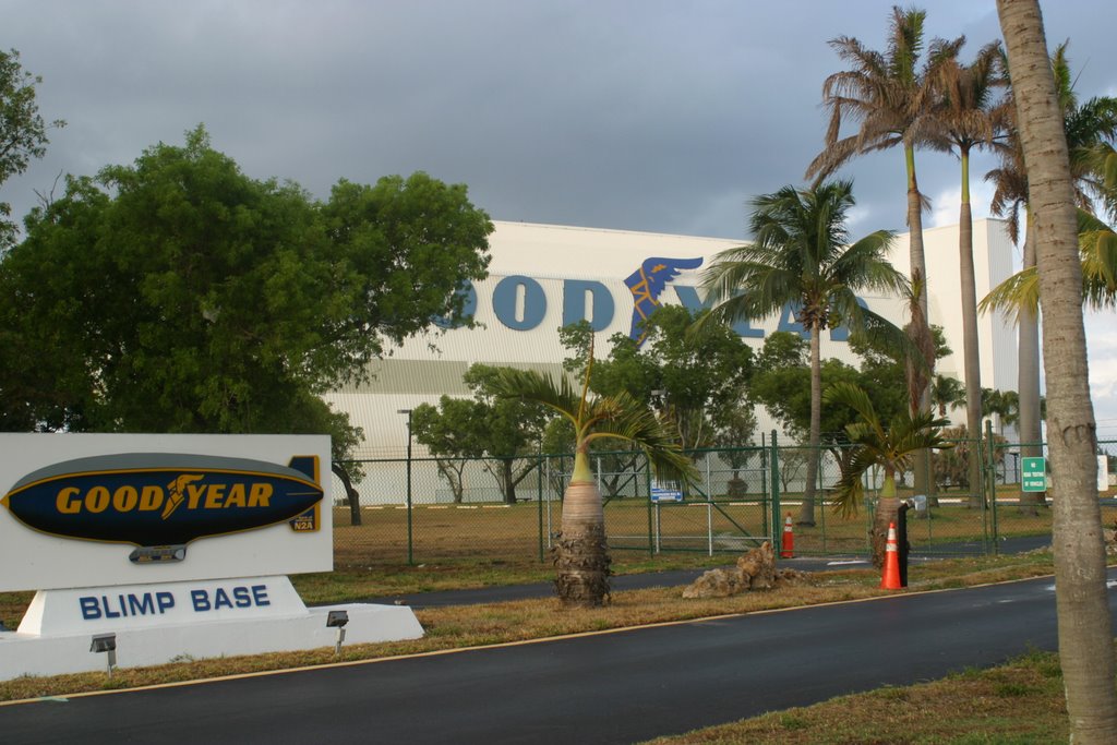 Hangar v Pompano Beach
