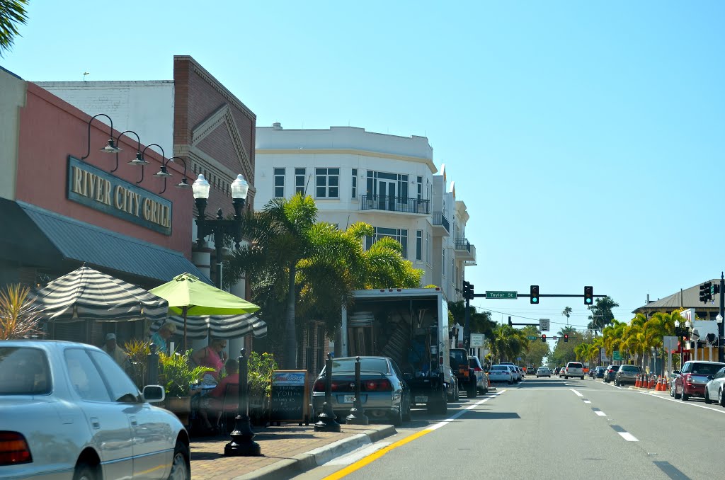 West Marion Avenue